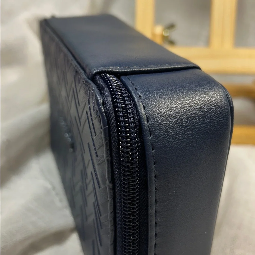 NWOT Missoni cosmetic case